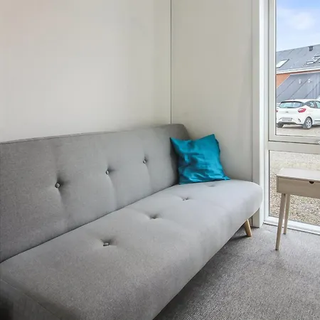 شقة Arna - 2-3km From The Sea By Interhome